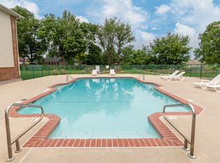 Republic Palms, Republic, MO 65738