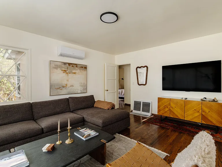 12808 Dewey St — Photo 11