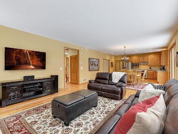 5th image of 14270 50th St S
