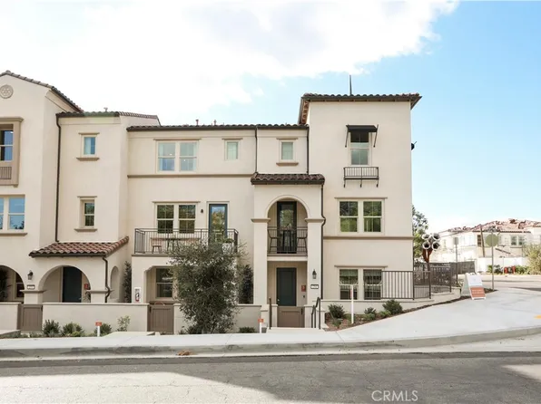 211 Camden Ct, Claremont, CA 91711