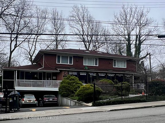 4th image of 1428 Victory Blvd