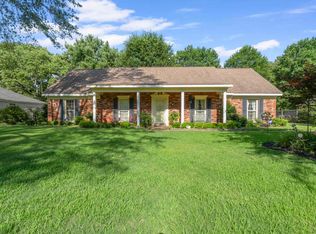 2998 Holly Heath Dr, Germantown, TN 38138