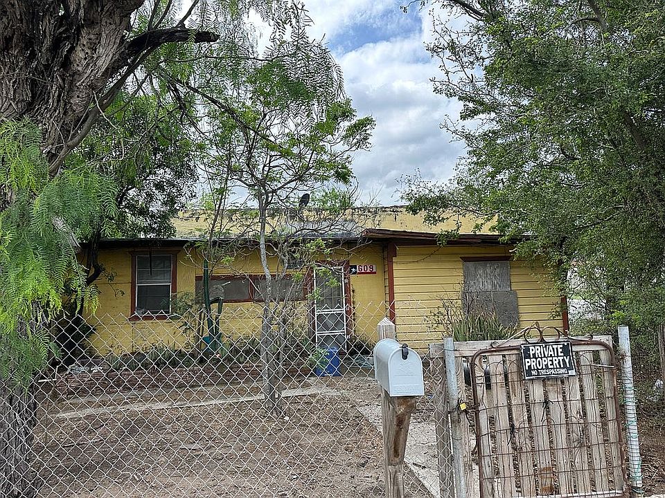 1st image of 609 N Holland Ave