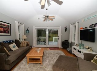 12 Hobart St, Westerly, RI 02891
