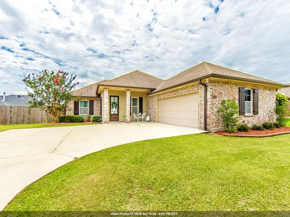 137 Madio Dr, Houma, LA 70364