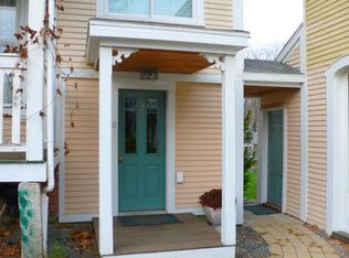 106 Main St, Putney, VT 05346