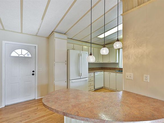 5th image of 168 BEECHWOOD DRIVE #67