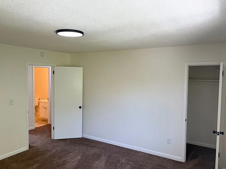 2701 McIntosh Dr — Photo 11