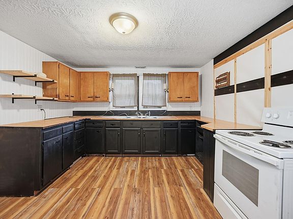 4th image of 8434 N State Road 101