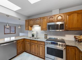 1974 Summer St, Falcon Heights, MN 55113