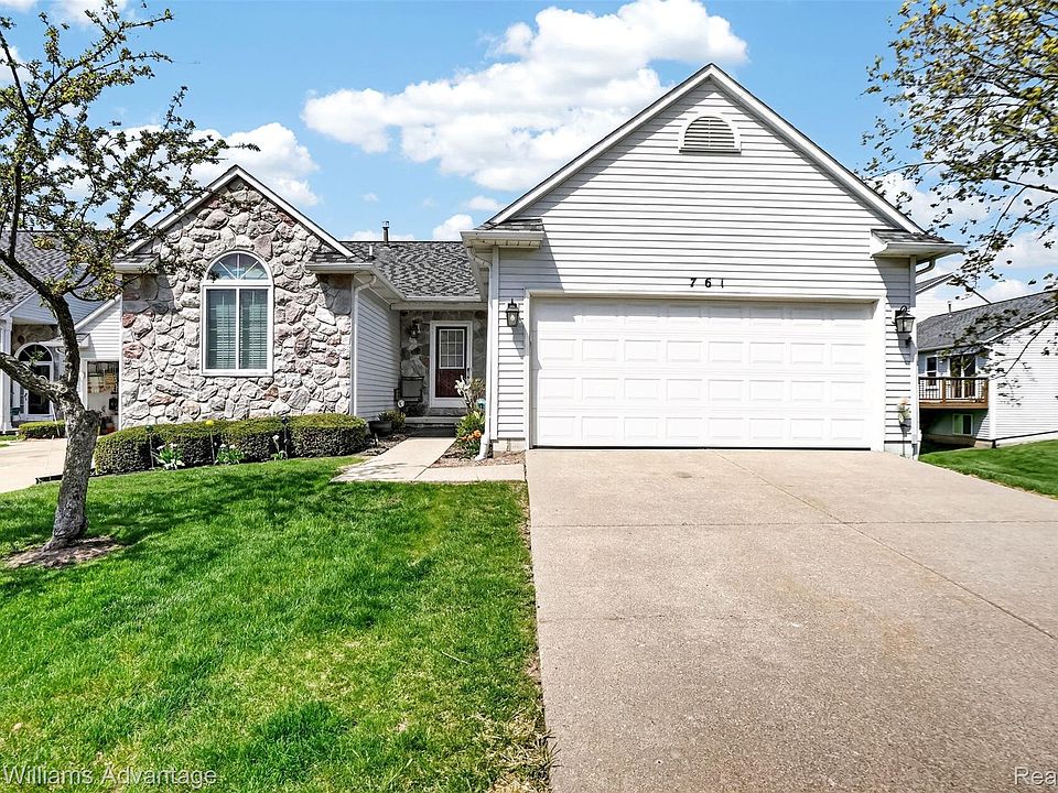 1st image of 761 Knollwood Cir