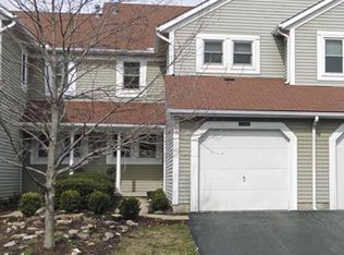 5843 Parkbridge Ln, Dublin, OH 43016