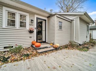 7850 Lewis Rd, Olmsted Falls, OH 44138