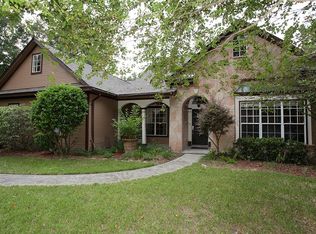 2405 Pebblebrook Cir, Conroe, TX 77384