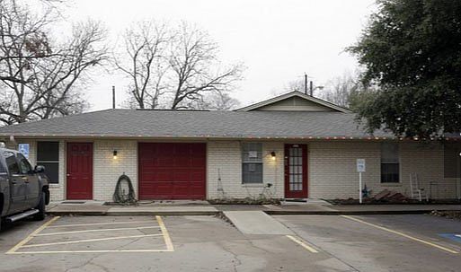2nd image of 401 N 3rd St #1