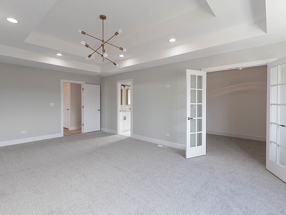 5th image of 2542 Oak Park Ave