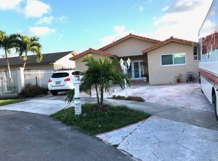 13460 SW 39th Ln, Miami, FL 33175