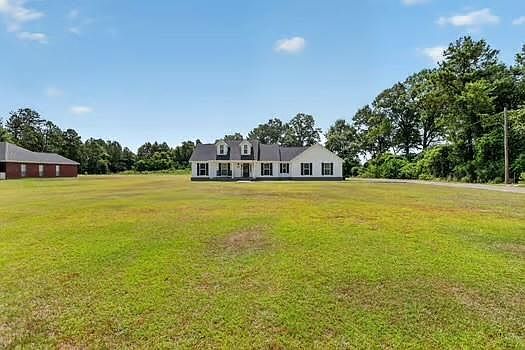 4th image of 18580 Prine Rd