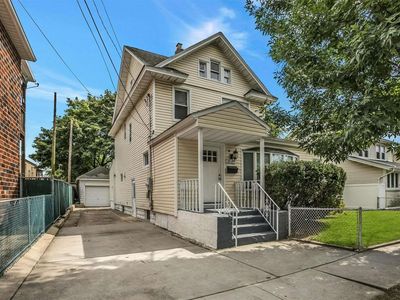 2797 Stevens Street, Oceanside, NY, 11572