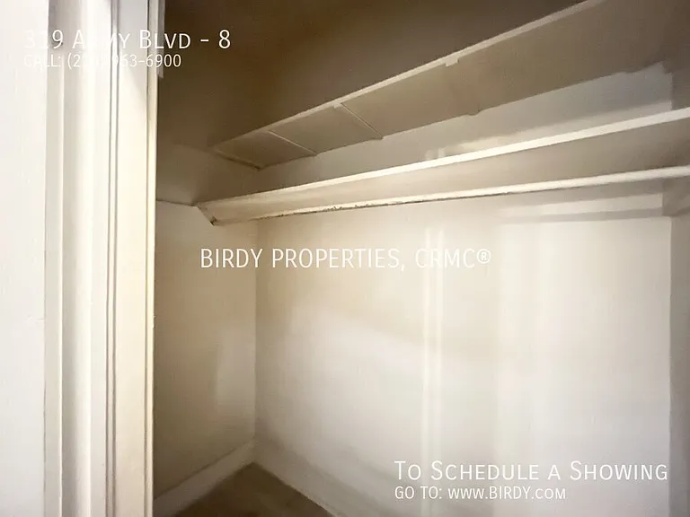 319 Army Blvd #8 — Photo 14