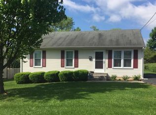 5228 Hawthorne Rd NW, Roanoke, VA 24012