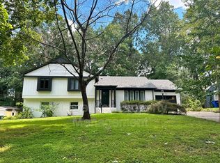 4017 Grimstead Ln, Raleigh, NC 27613