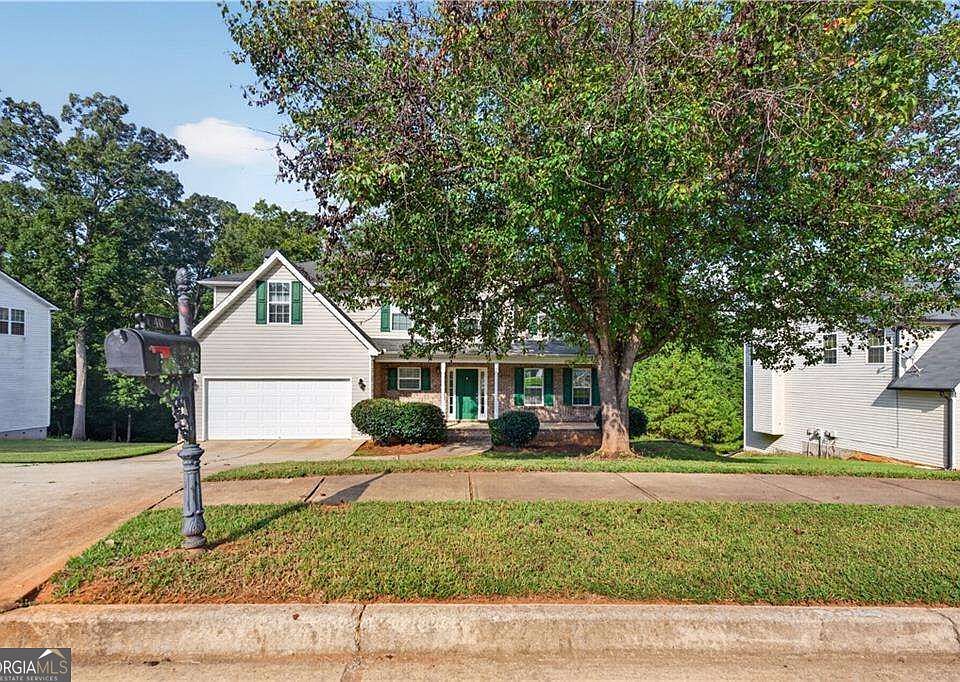 1st image of 40 Cliff View Dr
