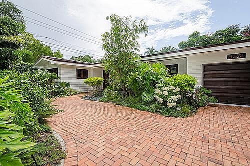 1st image of 4362 Mayfair Dr