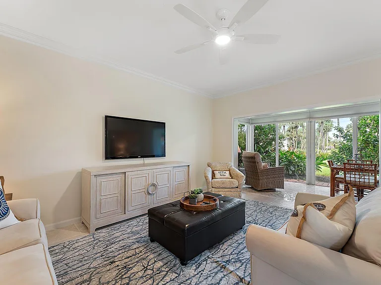 2905 Fairway Dr N — Photo 17
