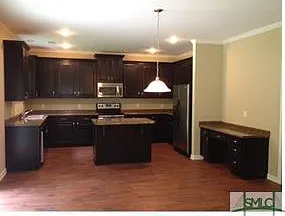 60 Lonnie Dr — Photo 8