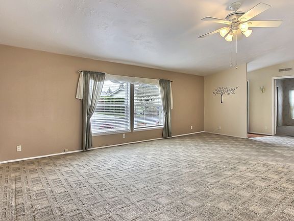 5th image of 5141 Bald Eagle Ln SW
