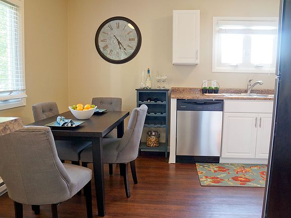 2nd image of 410 N Lake Pine Dr APT 6