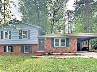 803 Palmetto Dr, Cary, NC 27511