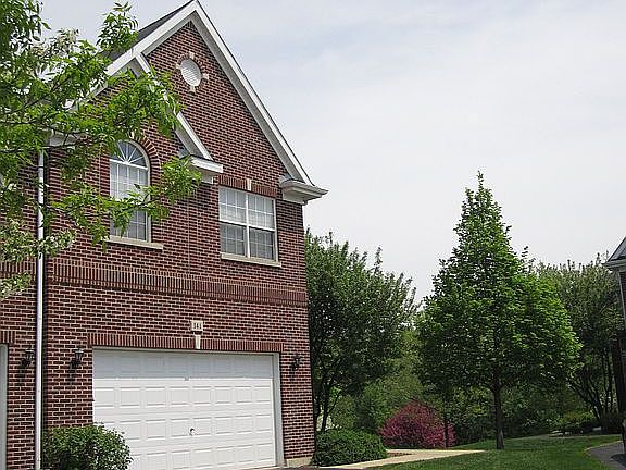 3rd image of 141 Fulbright Ln