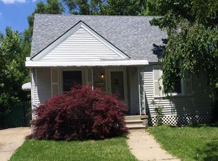 8149 Standard Ave, Center Line, MI 48015