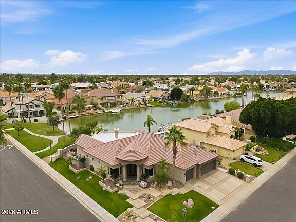 3rd image of 1925 E BAY TREE Court