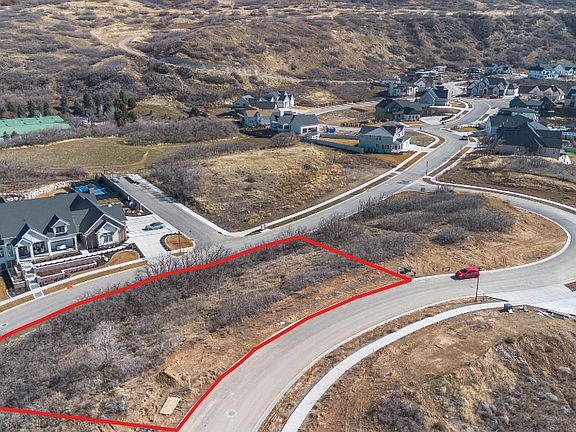 3rd image of 3117 S Hidden Ridge Ln