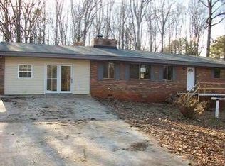 933 Ellis Rd, Stone Mountain, GA 30083