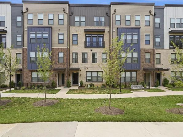 1702 Bandit Loop, Reston, VA 20190