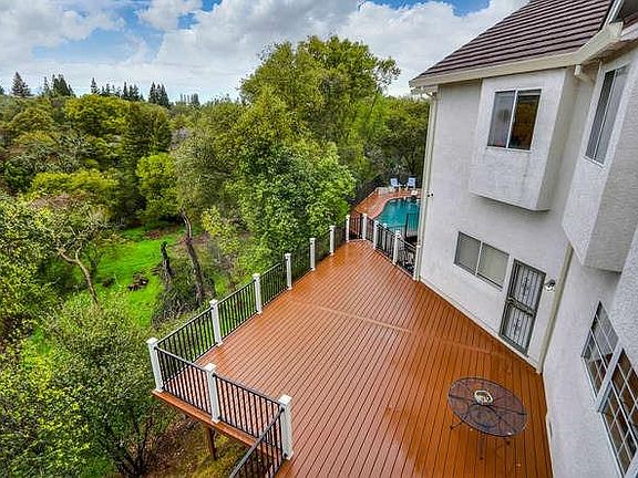 5th image of 8671 Equus Ln
