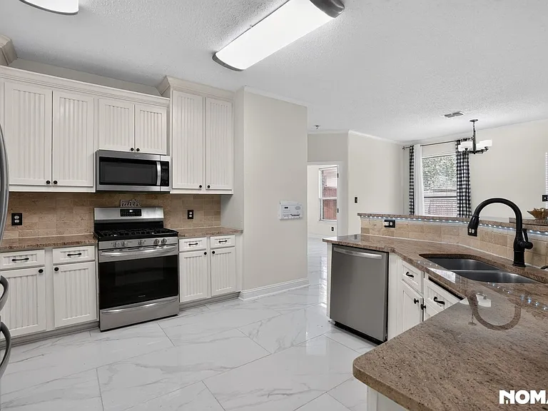 4 Westgrove Ct — Photo 8