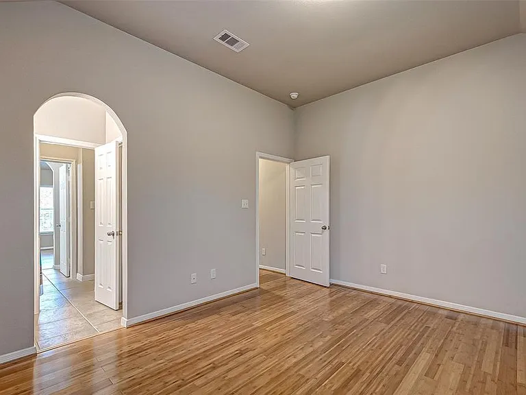 4602 Butler Springs Ln — Photo 36