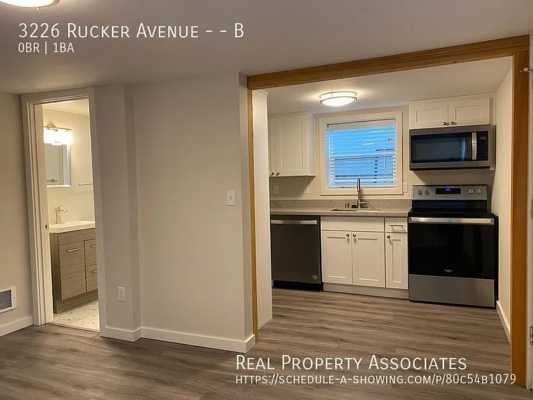 3226 Rucker Ave #B — Photo 5