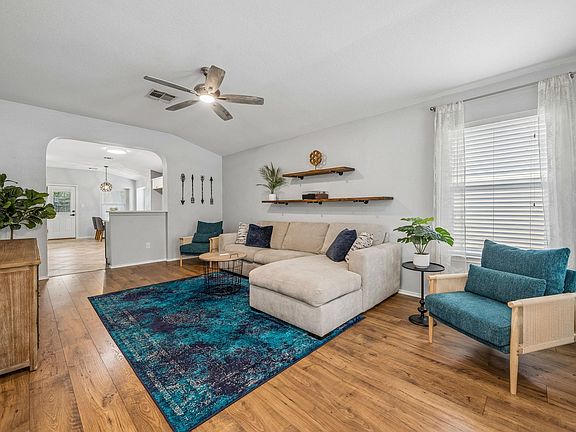 4th image of 5357 Hartson