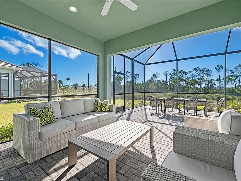 6403 Negril Isle Dr — Photo 20