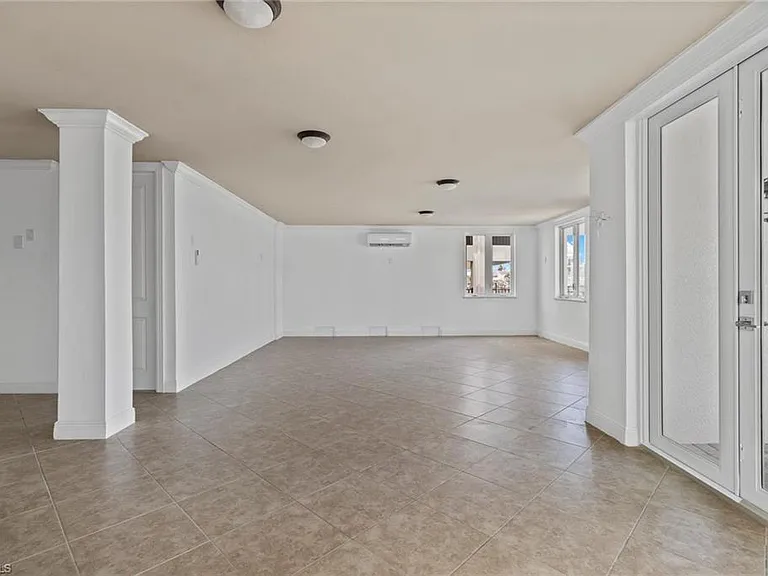 27806 Forester Dr W — Photo 28