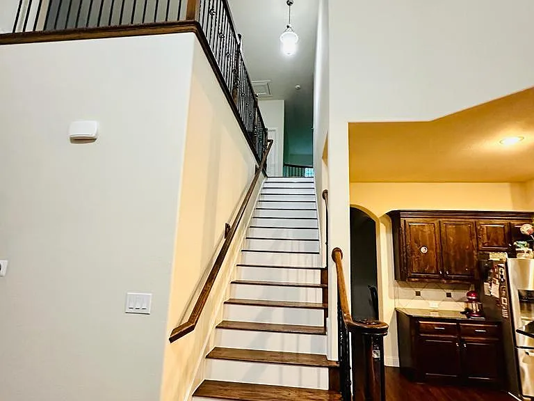 328 Anna Ave — Photo 17