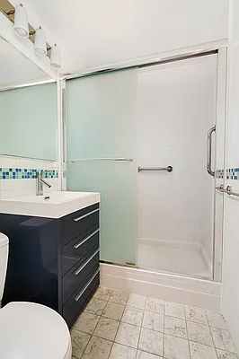 Rented by Compass | media 10