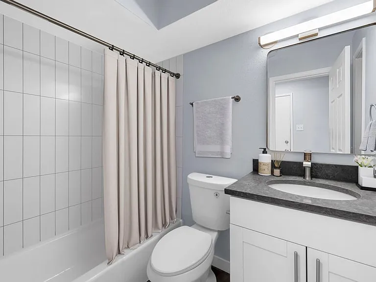 7201 Gravois — Photo 24
