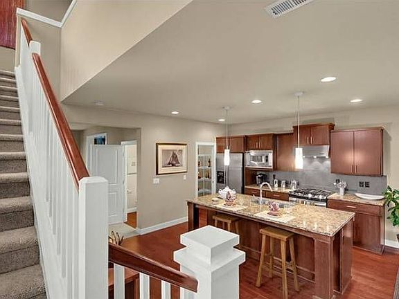 2nd image of 963 3rd Ave NE Lot 98